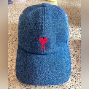 AMI cap